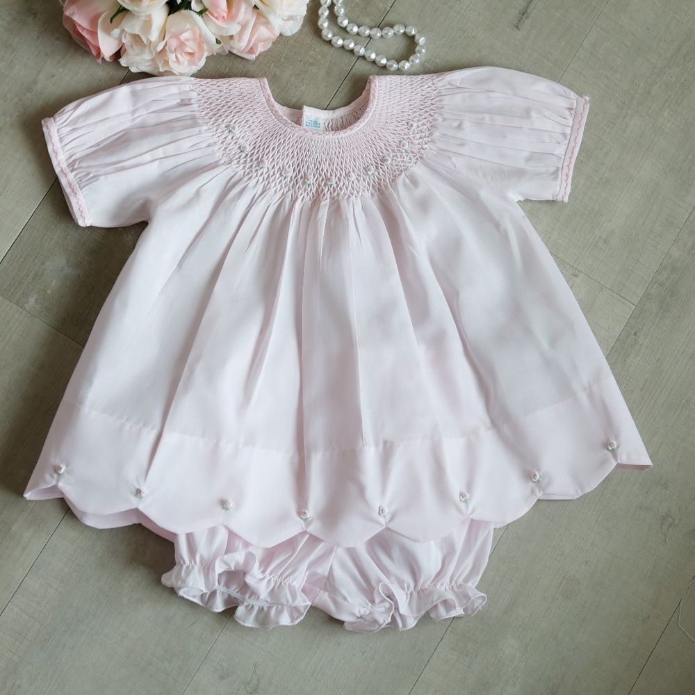 Pink Smocked Scalloped Bishop Dress & Bloomer Feltman Brothers New With Tags